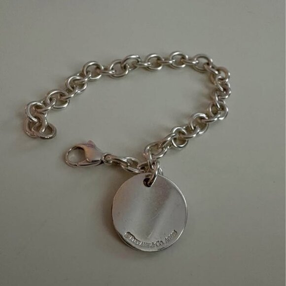 Tiffany & Co. Silver Script Notes Round tag 7.25" Bracelet - Picture 3 of 5